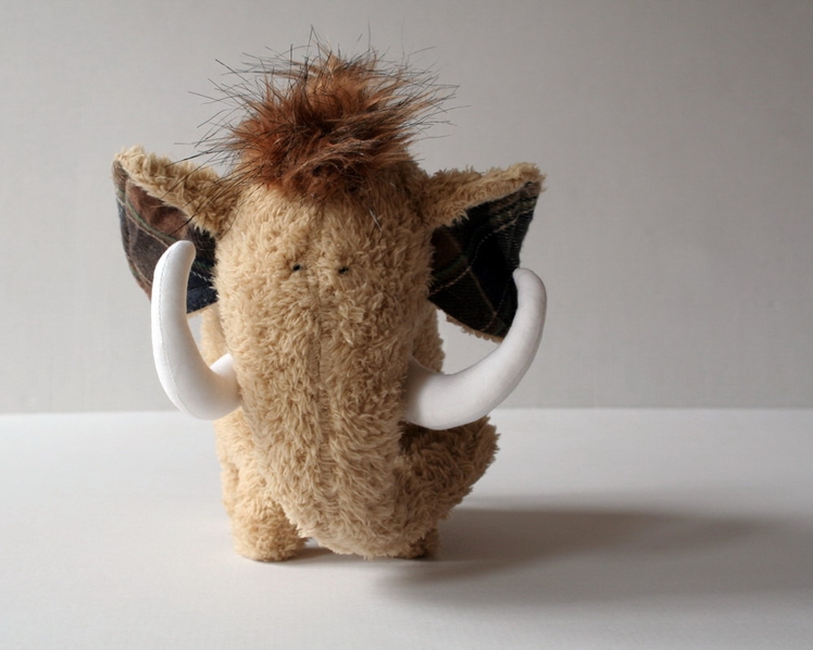 Wooly Mammoth Plushie | Andreavida