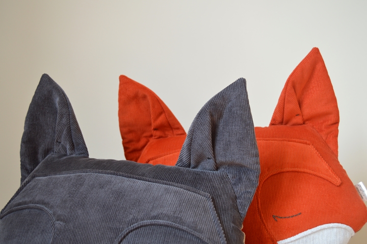 Grey Fox Cushion - Midgins' Blog