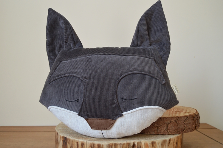 Grey Fox Cushion - Midgins' Blog