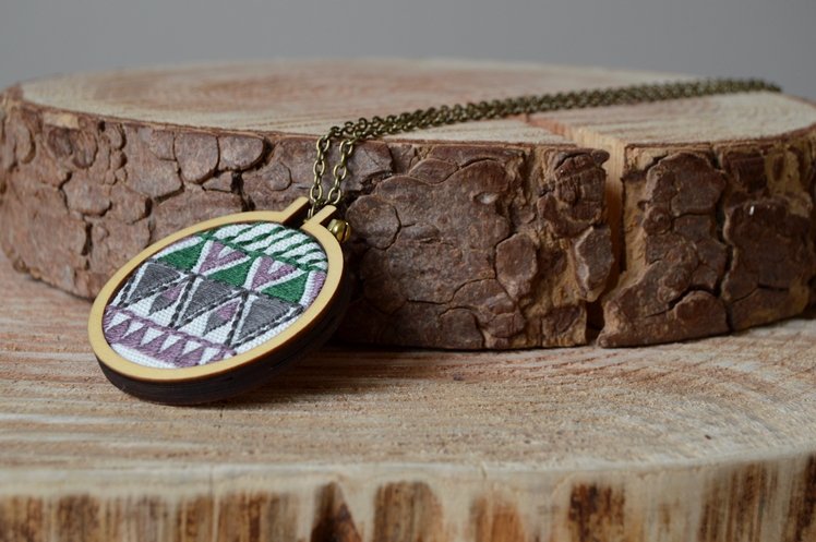 Aztec Embroidered Necklace - Midgins'