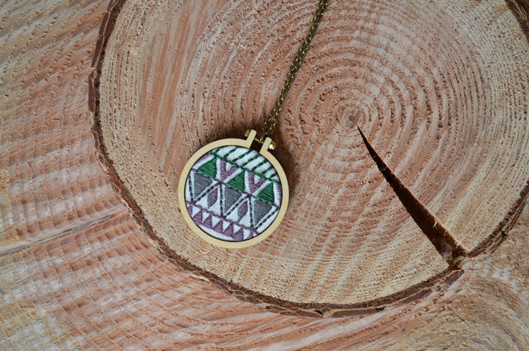 Aztec Embroidered Necklace - Midgins'