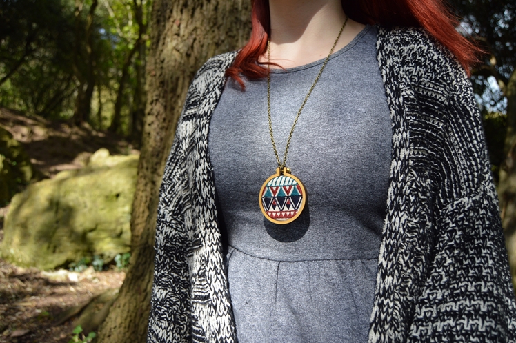 Aztec Embroidered Necklace - Midgins'