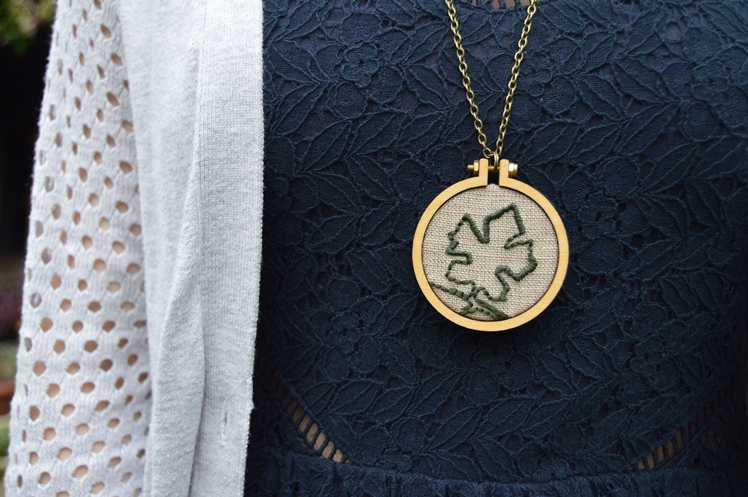 Leaf Embroidered Necklace - Midgins'