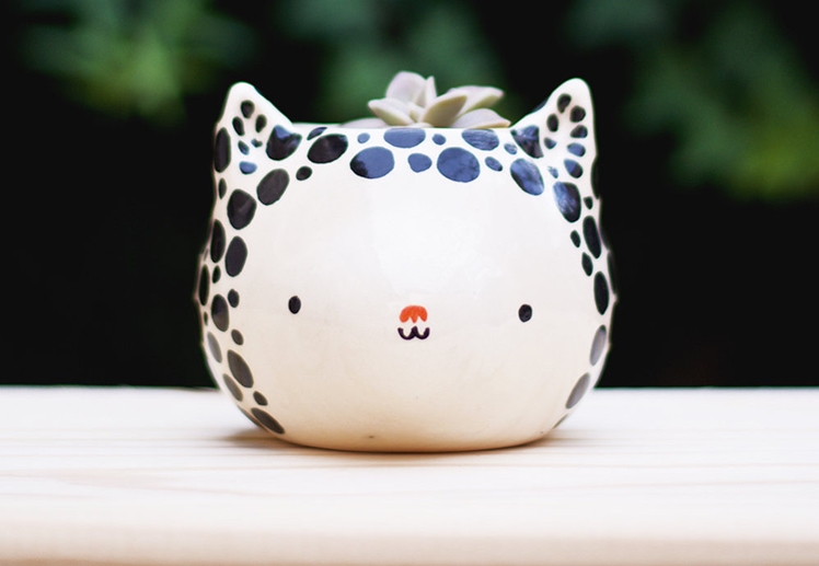 Black and White Cat Planter | Miru Brugmann