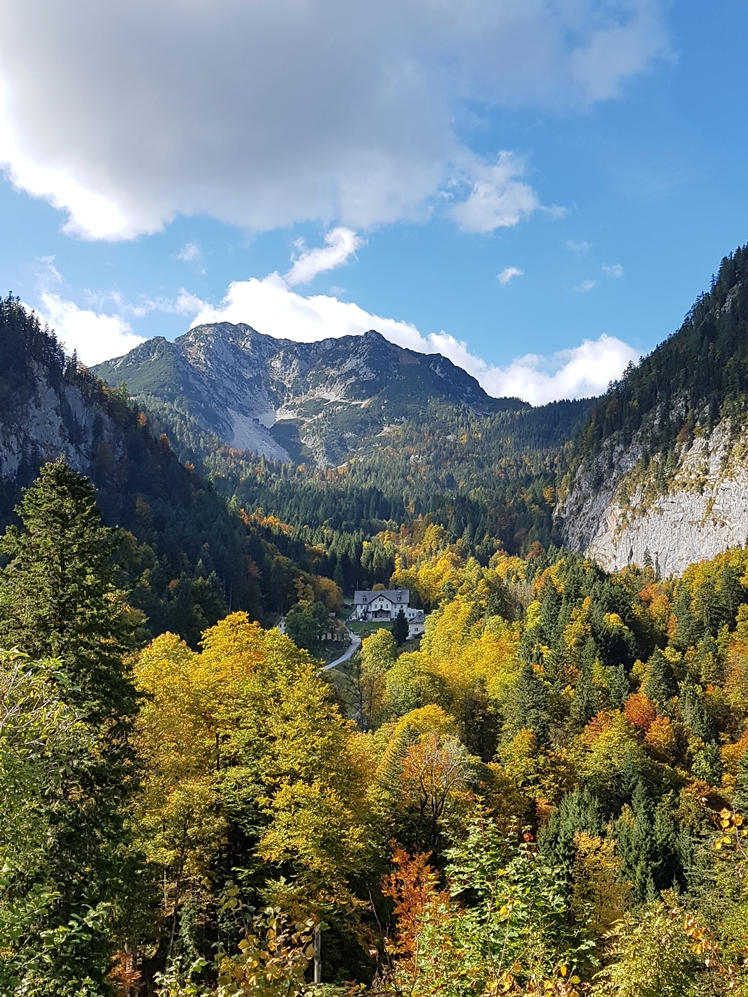 Hallstatt, Austria - Midgins' Blog